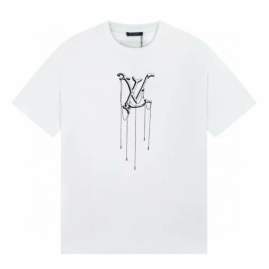 Picture of Louis Vuitton T Shirts Short _SKULVXS-LmptxL01086844